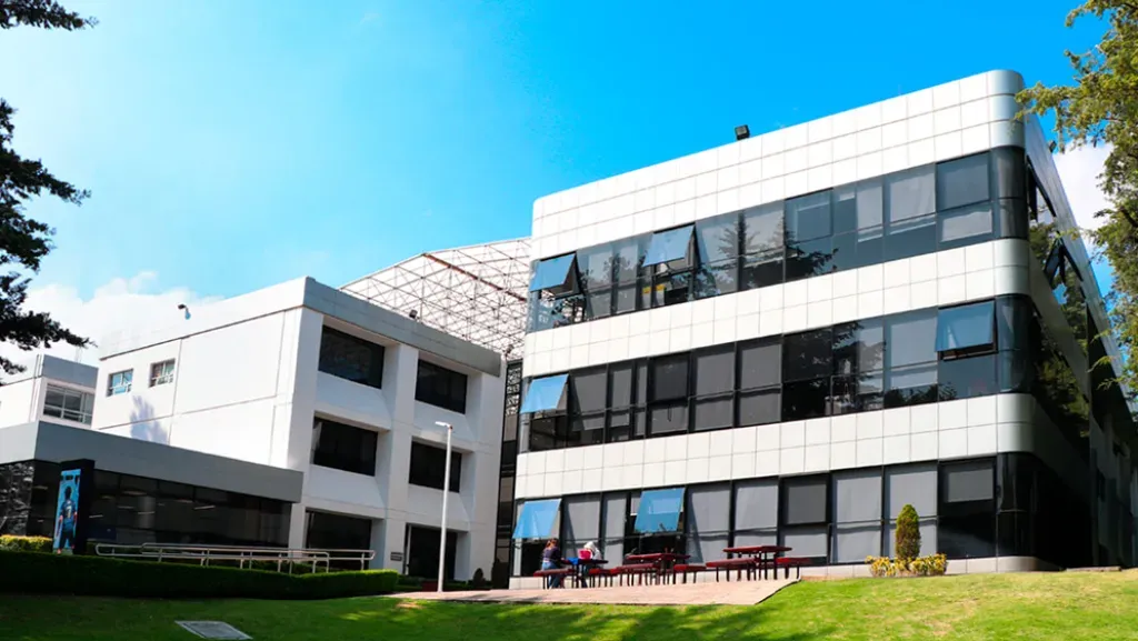 Campus Toluca, instalaciones