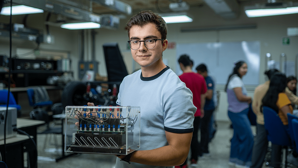 Ingeniería en Electrónica y Semiconductores