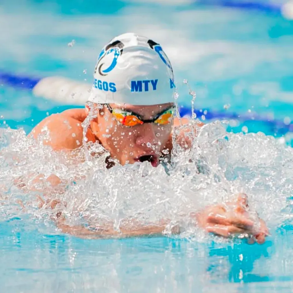 Alumno de natación, Borregos Tec