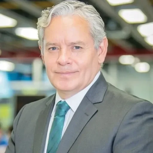 Mario Adrián Flores Castro, Vicepresidente de Región Monterrey y Director General de Campus Monterrey