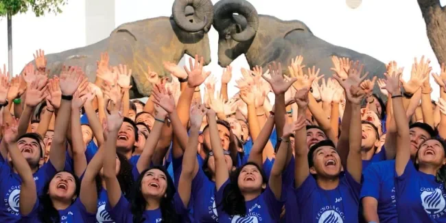 Estudiantes, Formas de donar