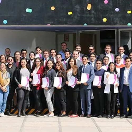 Modelo Educativo llega a empresa alemana con soluciones innovadoras
