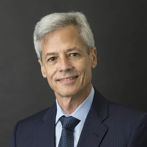 Enrique Zambrano Benitez