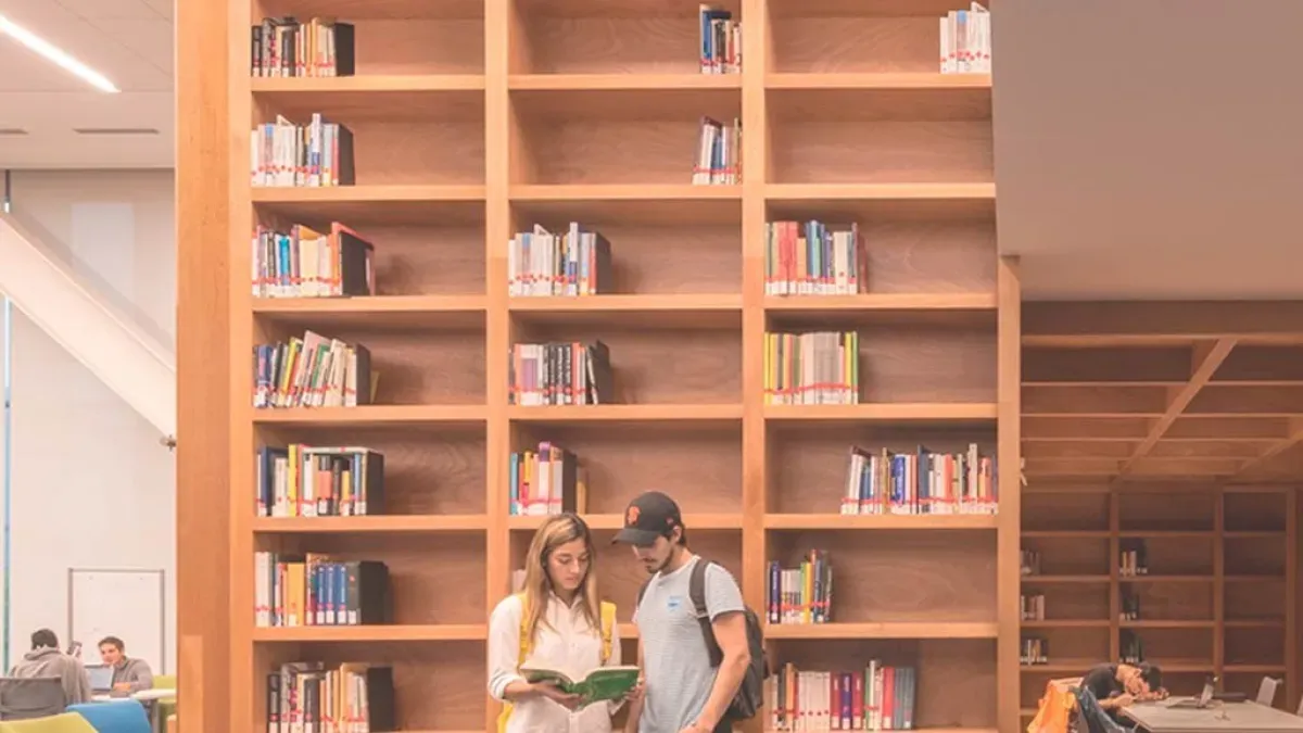 Biblioteca campus Monterrey